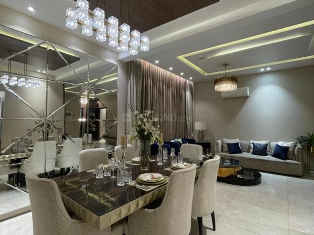 4 BHK Apartment in PR7 Airport Road for resale Zirakpur. The reference number is 20151603