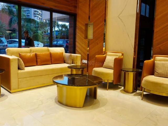 4 BHK Apartment in PR7 Airport Road for resale Zirakpur. The reference number is 21349997