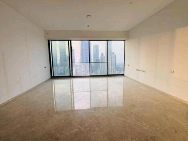 4 BHK Apartment in Prabhadevi for rent Mumbai. The reference number is 21135609