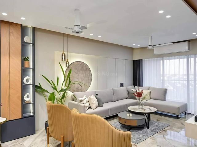 4 BHK Apartment in Prahlad Nagar for rent Ahmedabad. The reference number is 19438533