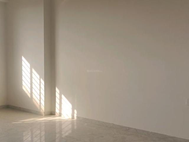 4 BHK Apartment in Prahlad Nagar for rent Ahmedabad. The reference number is 20230861