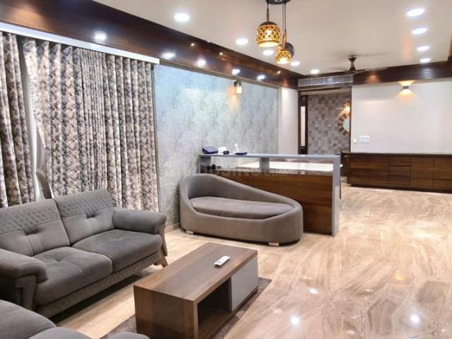 4 BHK Apartment in Prahlad Nagar for rent Ahmedabad. The reference number is 21095472