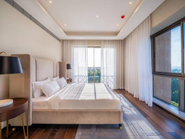 4 BHK Apartment in Raj Nagar for resale Ghaziabad. The reference number is 20276491