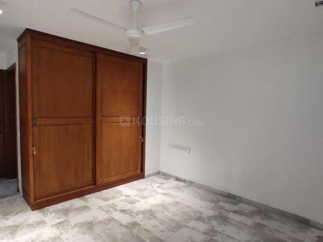 4 BHK Apartment in Raja Annamalai Puram for rent Chennai. The reference number is 19065278