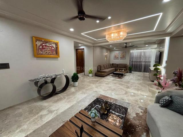 4 BHK Apartment in Raja Park for resale Jaipur. The reference number is 21032897