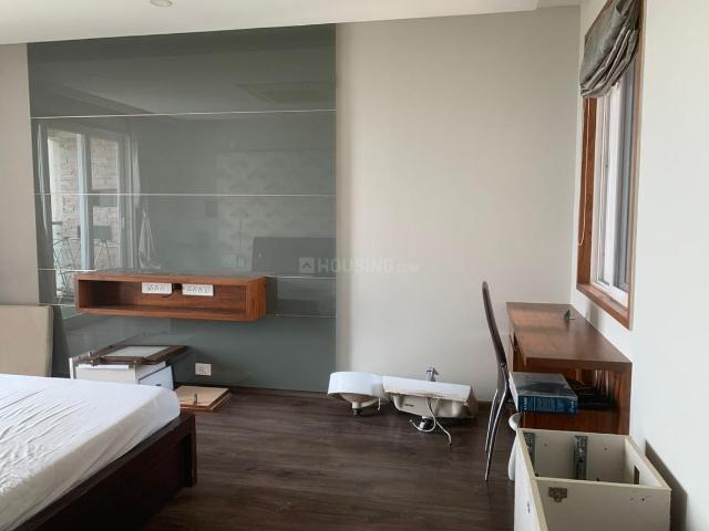 4 BHK Apartment in Rajajinagar for rent Bengaluru. The reference number is 19983193