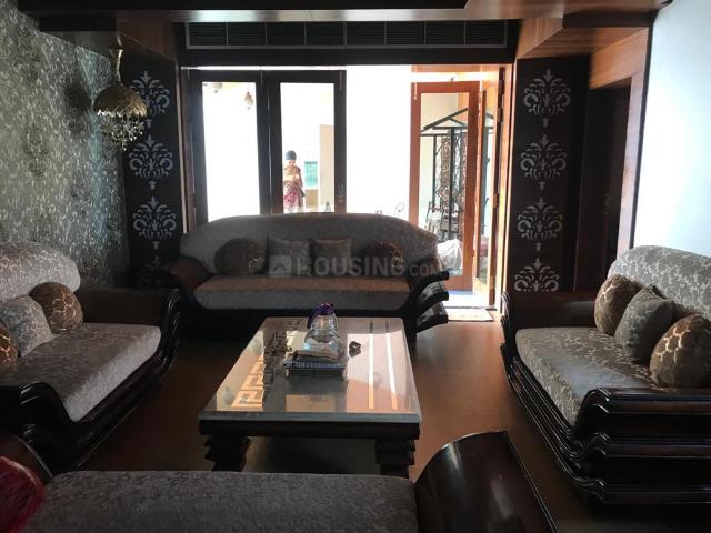 4 BHK Apartment in Ram Nagar for resale Nagpur. The reference number is 21039822