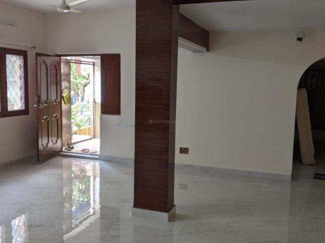 4 BHK Apartment in RT Nager for resale Chikballapur District. The reference number is 7347652