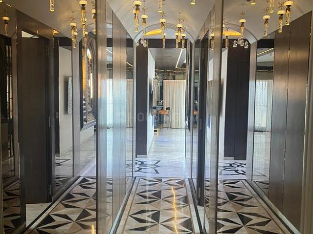 4 BHK Apartment in Worli for rent Mumbai. The reference number is 20436358