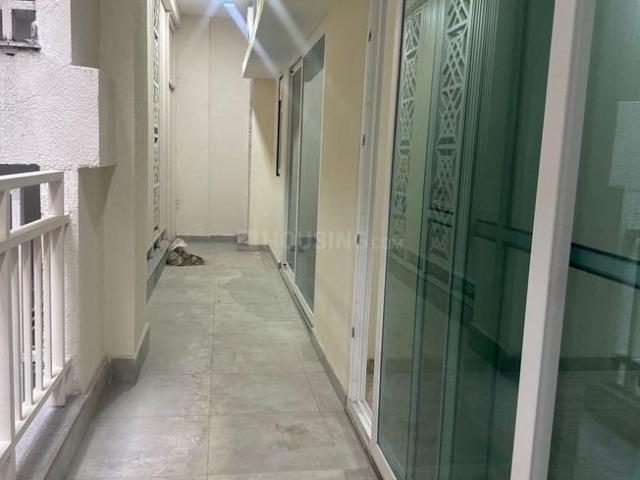 4 BHK Apartment in Wave City for rent Ghaziabad. The reference number is 20673292