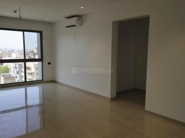 4 BHK Apartment in Wakad for resale Pune. The reference number is 20747516