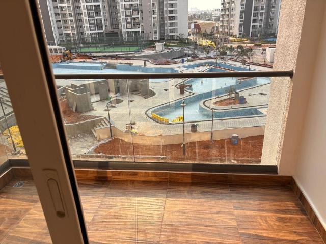 4 BHK Apartment in Whitefield for rent Bengaluru. The reference number is 19679159