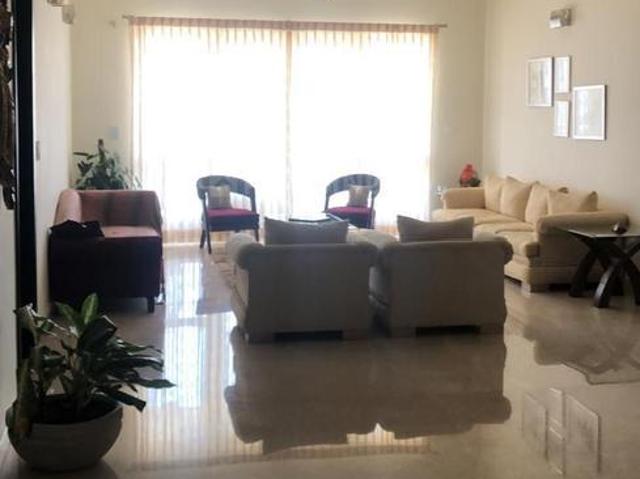 4 BHK Apartment in Whitefield for rent Bengaluru. The reference number is 20590000