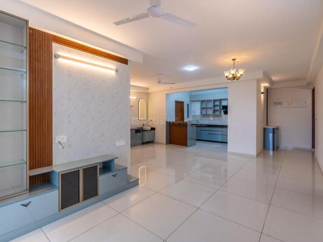 4 BHK Apartment in Whitefield for rent Bengaluru. The reference number is 20884225