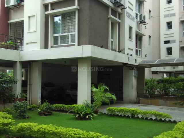 4 BHK Apartment in Tollygunge for rent Kolkata. The reference number is 20605743
