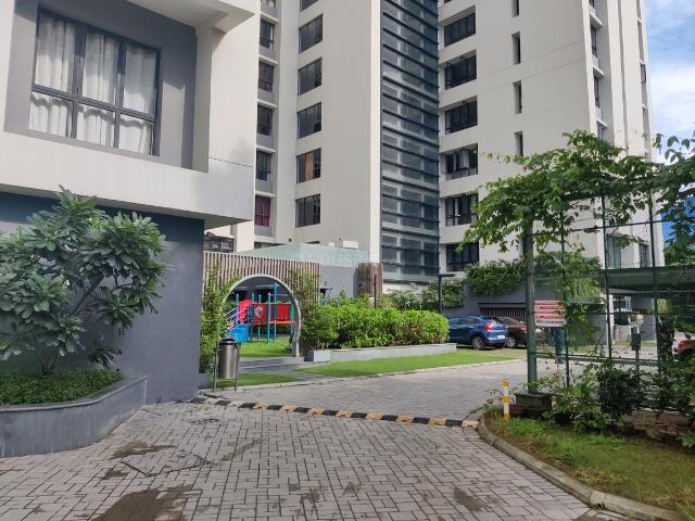 4 BHK Apartment in Topsia for rent Kolkata. The reference number is 17038732
