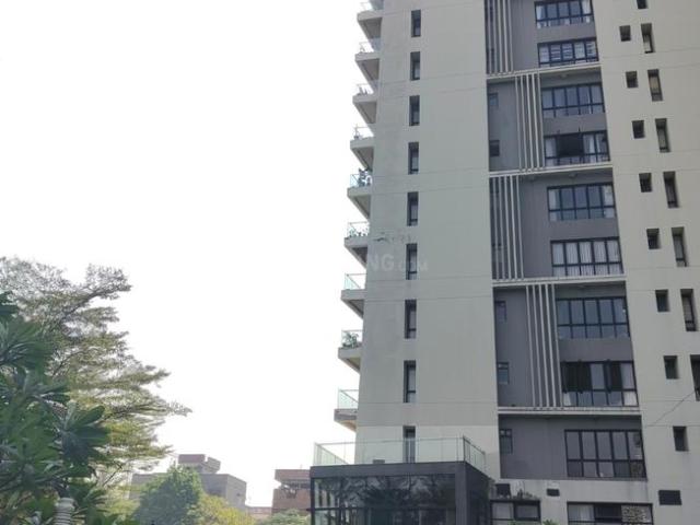 4 BHK Apartment in Topsia for rent Kolkata. The reference number is 18798918