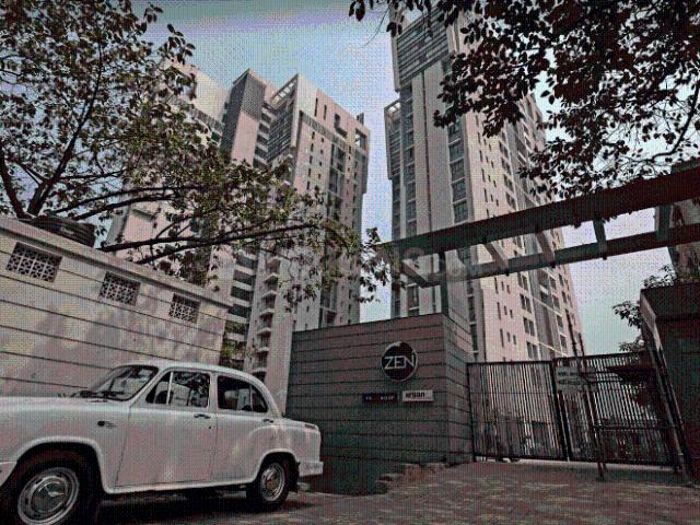 4 BHK Apartment in Topsia for resale Kolkata. The reference number is 20540824