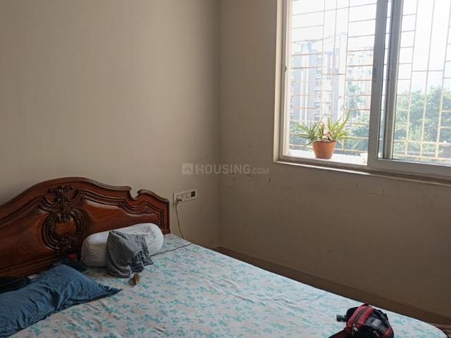 4 BHK Apartment in Tangra for resale Kolkata. The reference number is 21254055
