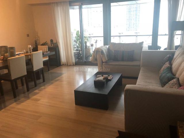 4 BHK Apartment in Tardeo for rent Mumbai. The reference number is 19182564