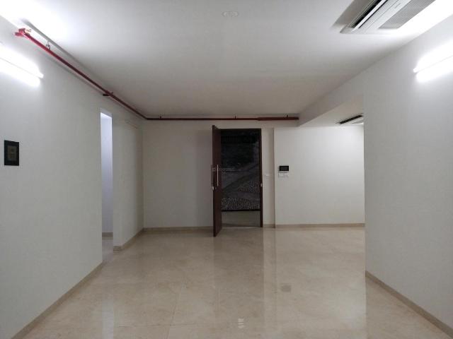 4 BHK Apartment in Tardeo for resale Mumbai. The reference number is 7817415