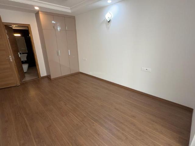 4 BHK Apartment in Thakkarwal for rent Ludhiana. The reference number is 20645704