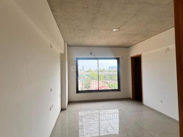 4 BHK Apartment in Thaltej for rent Ahmedabad. The reference number is 20724244