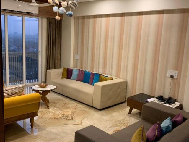 4 BHK Apartment in Thaltej for rent Ahmedabad. The reference number is 20988834