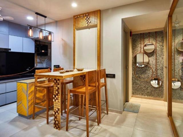 4 BHK Apartment in Thaltej for rent Ahmedabad. The reference number is 20171091