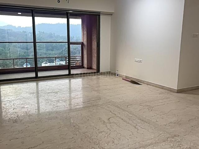 4 BHK Apartment in Thane West for rent Thane. The reference number is 19425653