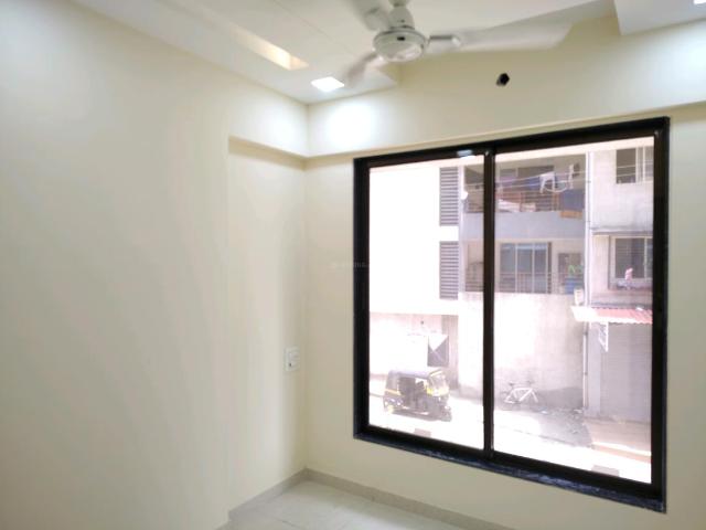 4 BHK Apartment in Thane West for rent Thane. The reference number is 20455912