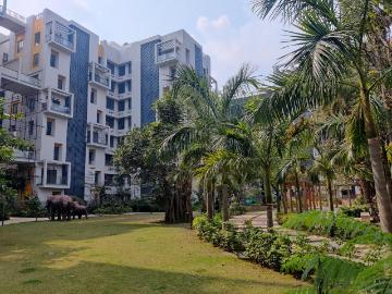 4 BHK Apartment in Tiljala for rent Kolkata. The reference number is 19565103