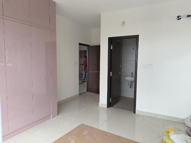 4 BHK Apartment in Uppal for rent Hyderabad. The reference number is 20613739