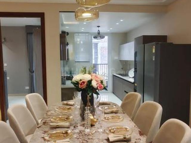 4 BHK Apartment in Utrathiya for resale Zirakpur. The reference number is 17440037