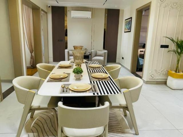 4 BHK Apartment in Utrathiya for resale Zirakpur. The reference number is 20935991