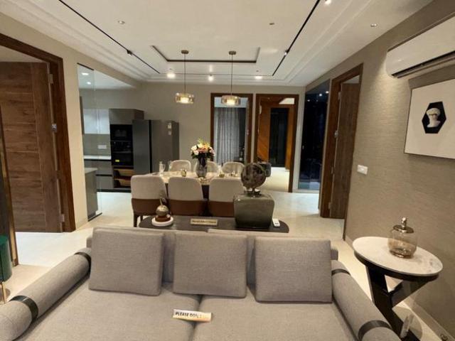 4 BHK Apartment in Utrathiya for resale Zirakpur. The reference number is 20991294