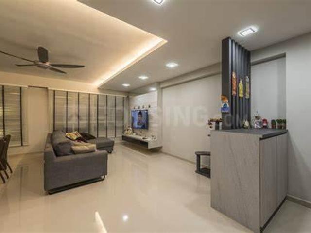 4 BHK Apartment in Vaishali for rent Ghaziabad. The reference number is 21379463
