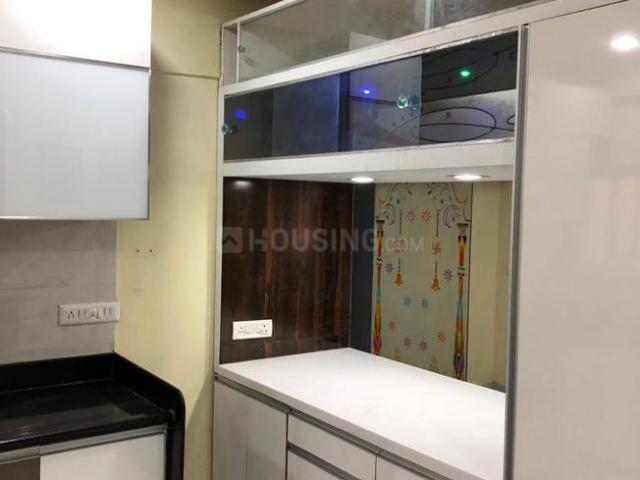 4 BHK Apartment in Vaishno Devi Circle for rent Ahmedabad. The reference number is 21154749