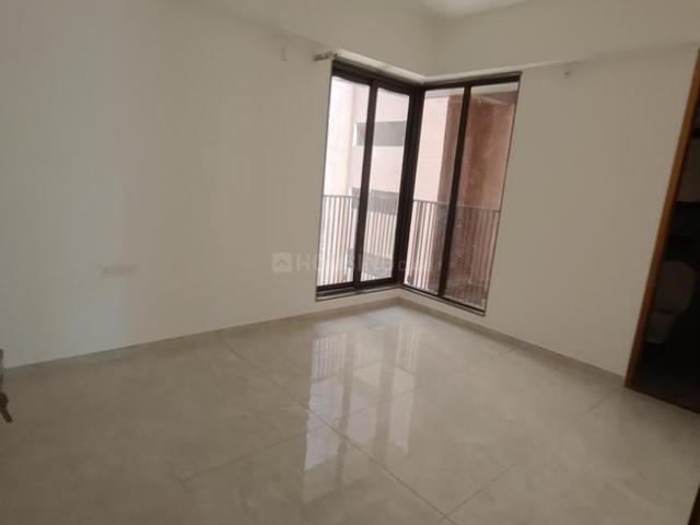 4 BHK Apartment in Vaishno Devi Circle for rent Ahmedabad. The reference number is 21166989