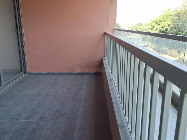 4 BHK Apartment in Vaishno Devi Circle for resale Ahmedabad. The reference number is 21300703