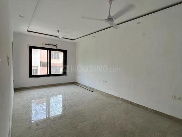 4 BHK Apartment in Vasant Kunj for rent New Delhi. The reference number is 10099402