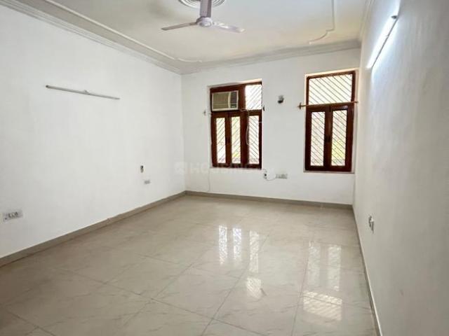 4 BHK Apartment in Vasant Kunj for rent New Delhi. The reference number is 20105529