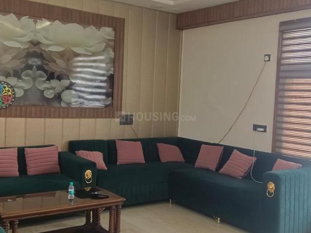 4 BHK Apartment in Vasant Kunj for rent New Delhi. The reference number is 20202482