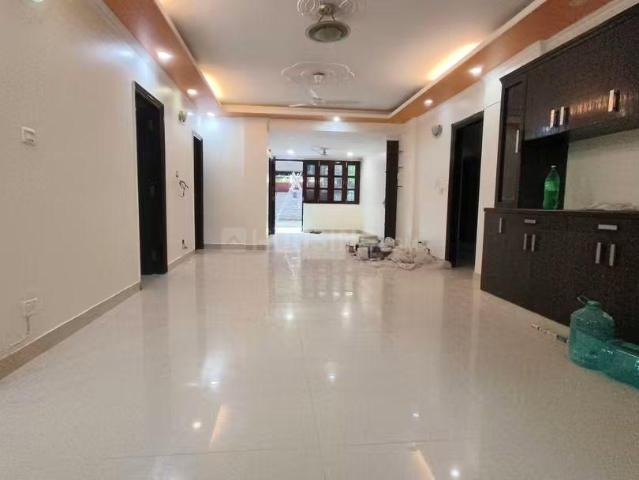 4 BHK Apartment in Vasant Kunj for rent New Delhi. The reference number is 21102596
