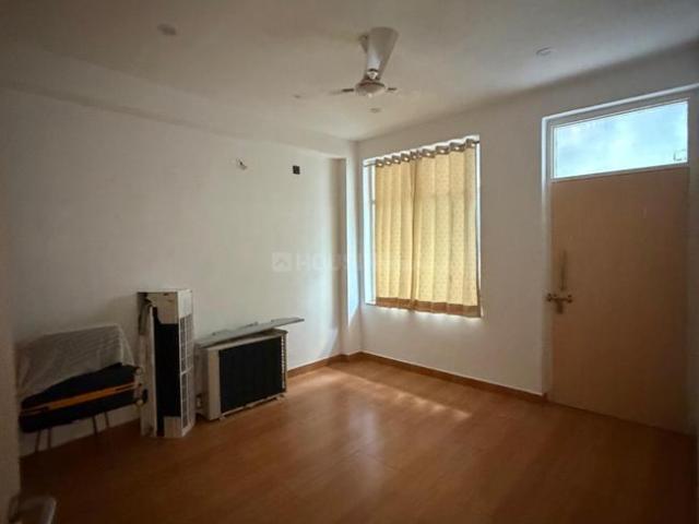 4 BHK Apartment in Vasant Kunj for rent New Delhi. The reference number is 21377488
