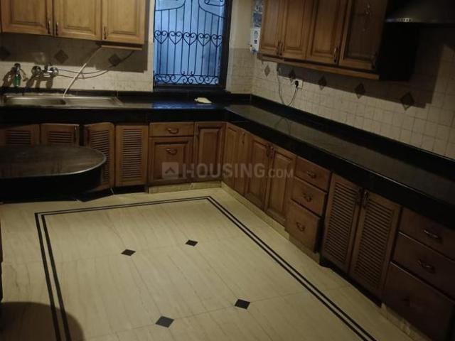 4 BHK Apartment in Vasant Kunj for rent New Delhi. The reference number is 8791652