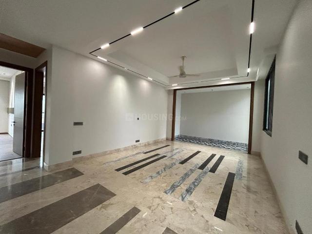 4 BHK Apartment in Vasant Kunj for resale New Delhi. The reference number is 20537742
