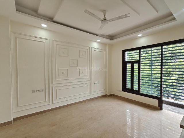 4 BHK Apartment in Vasant Kunj for resale New Delhi. The reference number is 20759303
