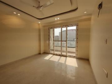 4 BHK Apartment in Vasant Kunj for resale New Delhi. The reference number is 20097344