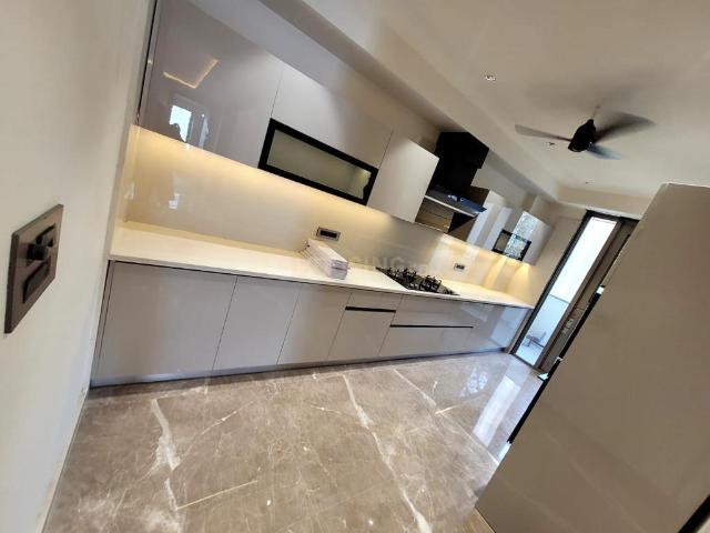 4 BHK Apartment in Vasant Kunj for resale New Delhi. The reference number is 20219440